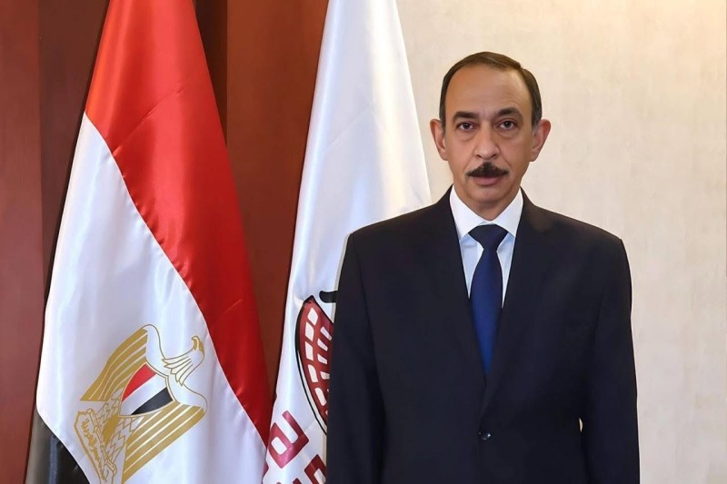 محافظ سوهاج يعدل مواعيد ورديات النظافة اليوم الخميس لحماية العمال من الموجة الحارة