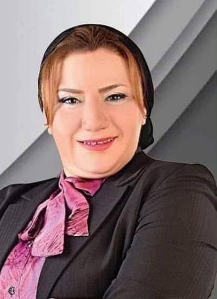 إتهام محامية بقتل والداتها وتقطيعها إشلاء ووضعها بالثلاجة