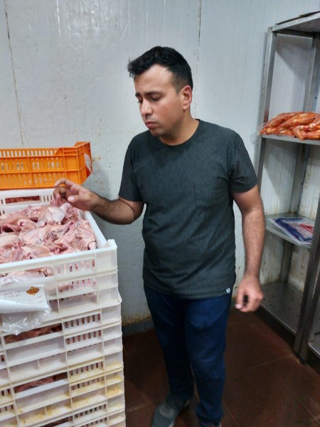 محافظ الدقهلية يتابع حملات الطب البيطري للتفتيش على المحلات وضبط 3 أطنان عينات لحوم ودواجن