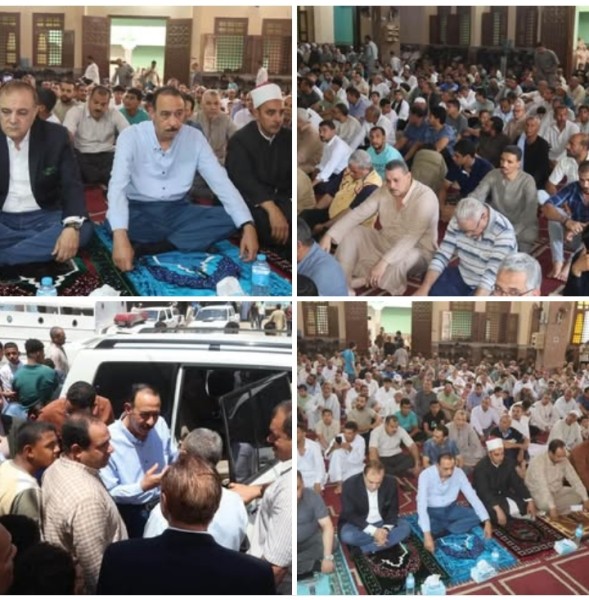 محافظ سوهاج يؤدي صلاة الجمعة بمسجد سيدي كمال الدين بأخميم