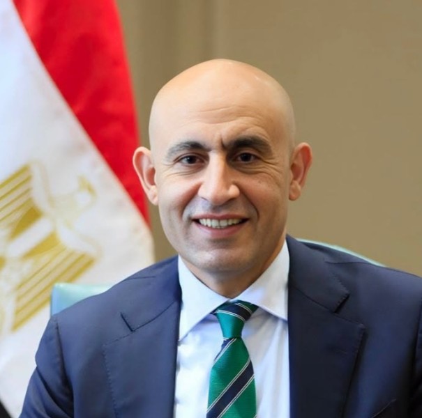 خبير تربوي يطالب بتأجيل بدء الدراسة 2026/2027 إلى 19 سبتمبر لتوحيد الموعد مع الجامعات