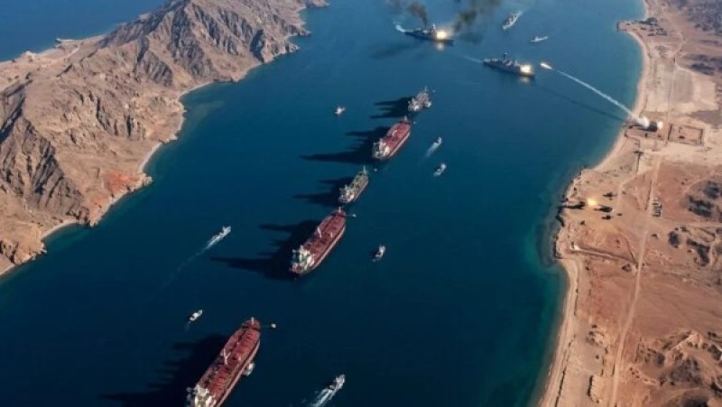 خطة لإعادة فتح مضيق هرمز تثير جدلا أمريكيا.. اتفاق مرتقب بين إيران وعمان يقلق البنتاجون