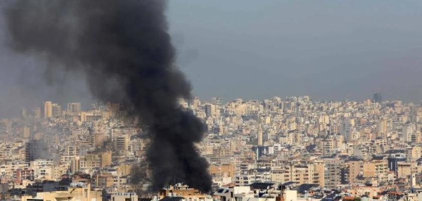 تصعيد إسرائيلي جنوب لبنان.. غارات وقصف مدفعي وتفجيرات في بنت جبيل والنبطية