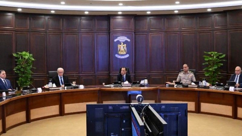 الحكومة توافق على 12 قرارا جديدا اليوم