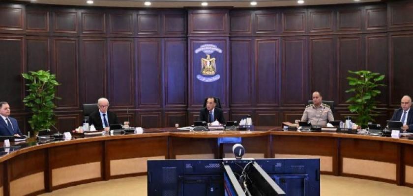 الحكومة توافق على 12 قرارا جديدا اليوم