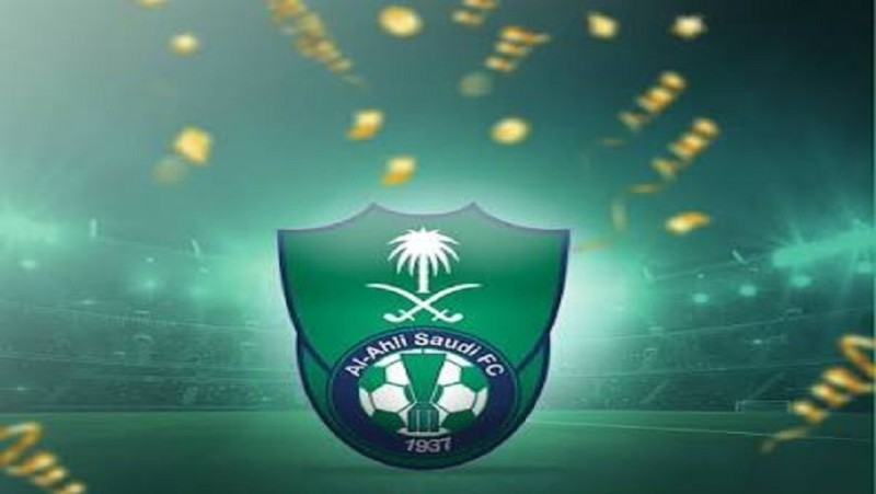 السلطات البريطانية تعلن توجيه اتهام لـ مهاجم الأهلي السعودي