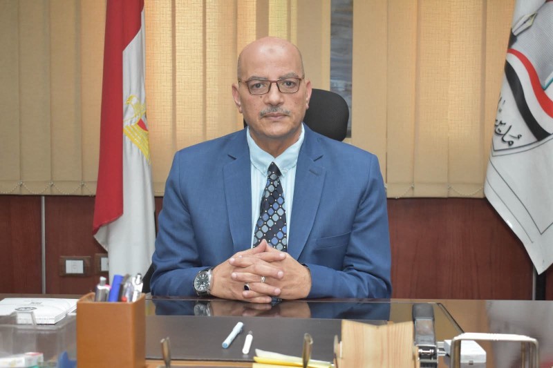 ”أنس” يتسلم مهام عمله وكيلا لوزارة التربية والتعليم بسوهاج