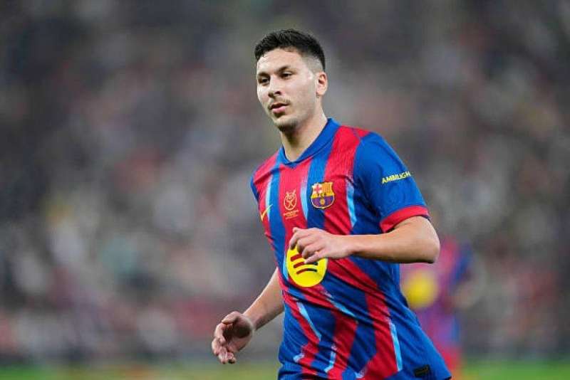 إصابة قوية لروني باردجي لاعب برشلونة