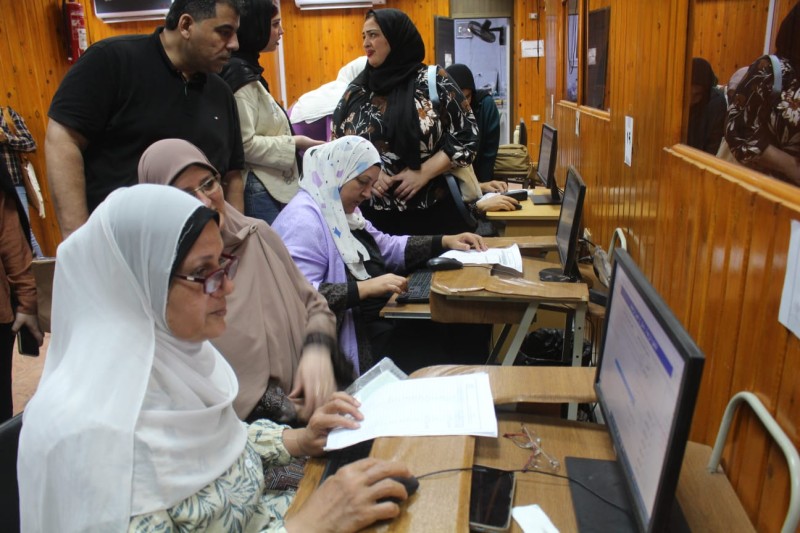 جامعة المنصورة تستقبل طلاب الثانوية العامة لتسجيل رغبات المرحلة الثانية وتوفر الدعم والإرشاد