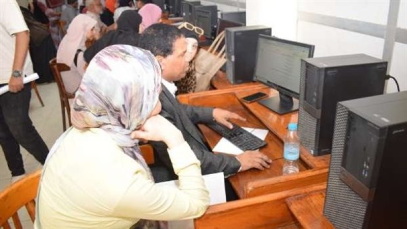 مجموعة 50% يدخل ايه؟ كليات ومعاهد تنتظرك