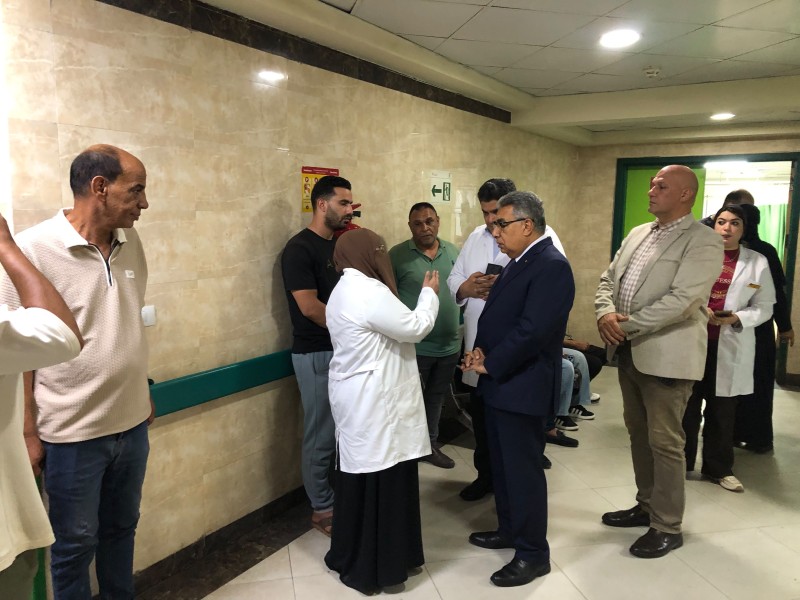محافظ الدقهلية في جولة مفاجئة بمستشفى المنصورة التخصصي