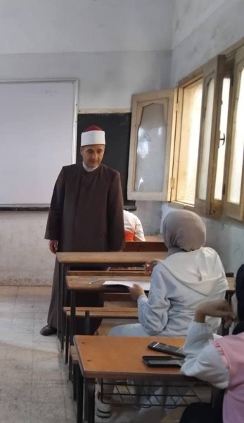 متابعة ميدانية مكثفة لامتحانات الدور الثاني للشهادة الثانوية الأزهرية بلجان السنطة وزفتى