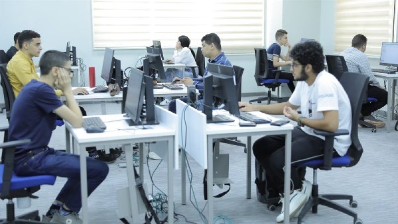 توجيه هام من مكتب التنسيق لطلاب الدبلومة الأمريكية.. ما الجديد؟