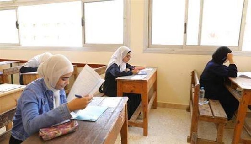 خريطة العام الدراسي الجديد.. موعد بدء الدراسة والامتحانات والإجازات