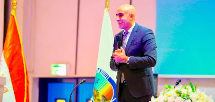 رفع مستوى الاستعداد للعام الدراسي الجديد وتعليمات بتحسين مستوى الأداء بالمدارس