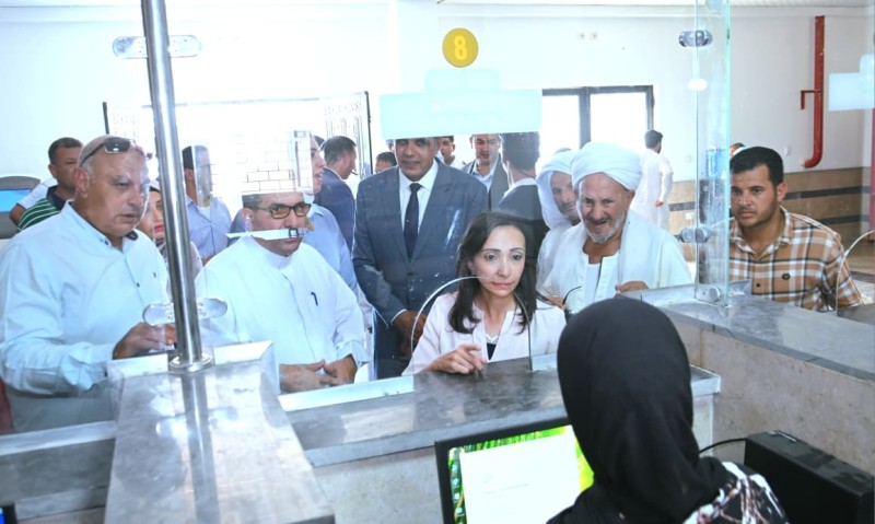 محافظ البحيرة تتفقد مجمع الخدمات بوادي النطرون