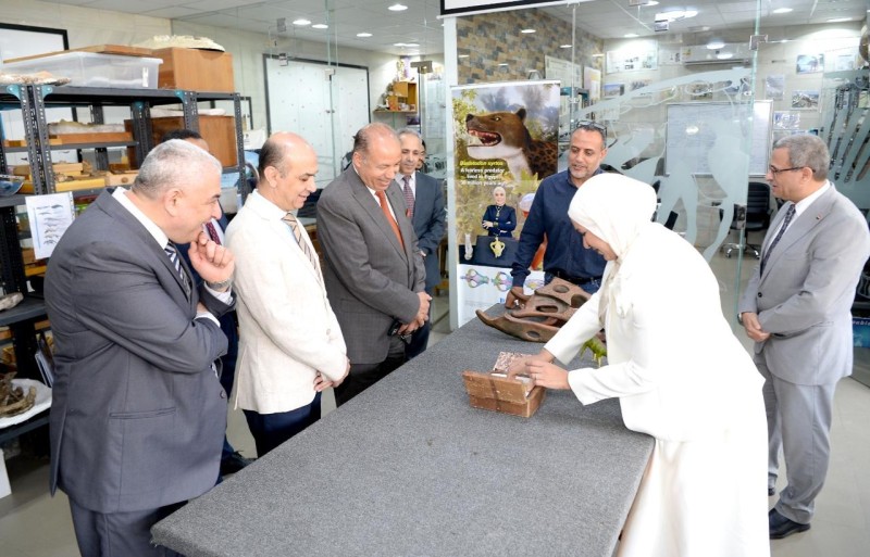 جامعة المنصورة تشارك بخمسة ملخصات بحثية في الاجتماع السنوي لجمعية الحفريات الفقارية الدولية بأمريكا
