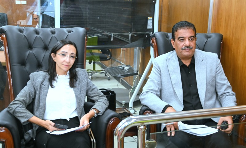 من داخل مركز التحكم والسيطرة.. محافظ البحيرة تتابع انتظام أعمال الموجة الـ30 لإزالة التعديات في يومها الأول