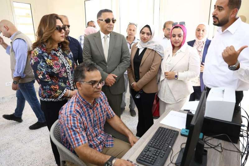 وزيرة التنمية المحلية والبيئة ومحافظ القليوبية يفتتحان المحطتين الوسيطتين للمخلفات بعرب العليقات بالخانكة ومرصفا ببنها