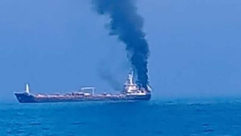 الحرس الثوري: ناقلة نفط عملاقة اصطدمت بلغمين بحريين في مضيق هرمز