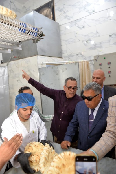 محافظ الدقهلية يفتتح المخبز المدعم بمدينة دكرنس بطاقة إنتاجية 60 شيكارة دقيق يومياً