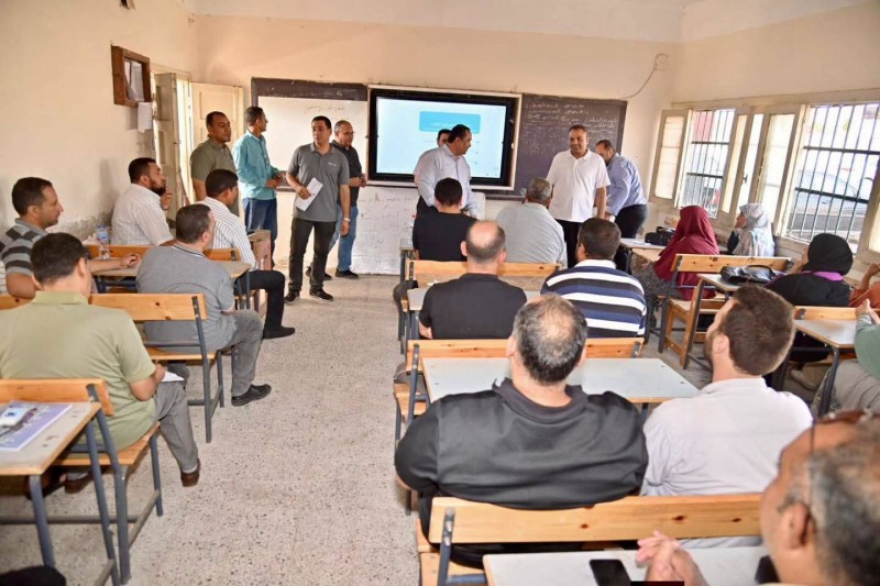 التعليم تواصل تدريبات معلمي الصف الثاني بالبكالوريا المصرية بمختلف محافظات الجمهورية