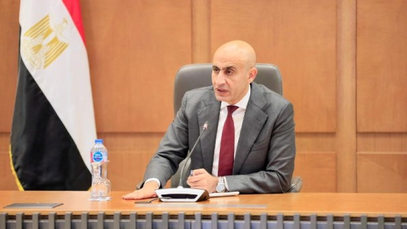 التعليم تحيل مدير مدرسة بقنا للتحقيق بسبب منشور إجبار الطالبات على النقاب