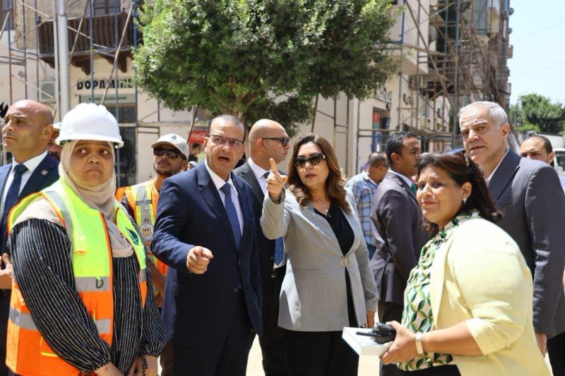 وزيرة التنمية المحلية تتفقد مشروع تطوير شارع إبراهيم باشا