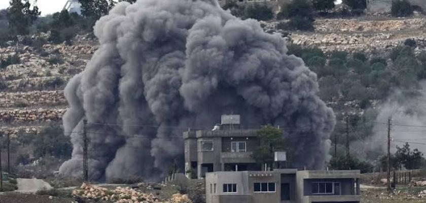 11 شهيدًا في غارات إسرائيلية على جنوب لبنان