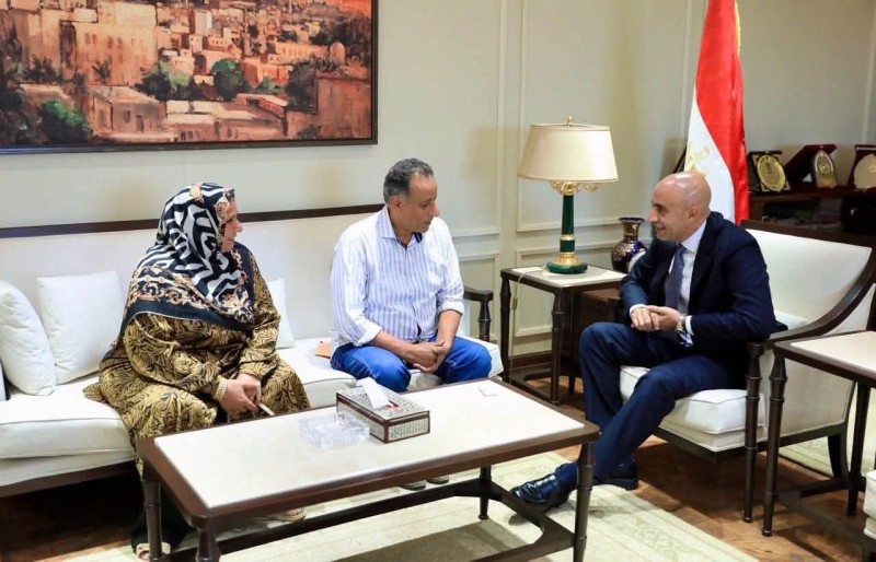 وزير التربية والتعليم يحاول إصلاح ما أفسده محافظ القليوبية