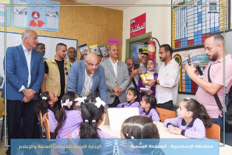 جولة ميدانية لمحافظ الإسكندرية بعدد من المدارس
