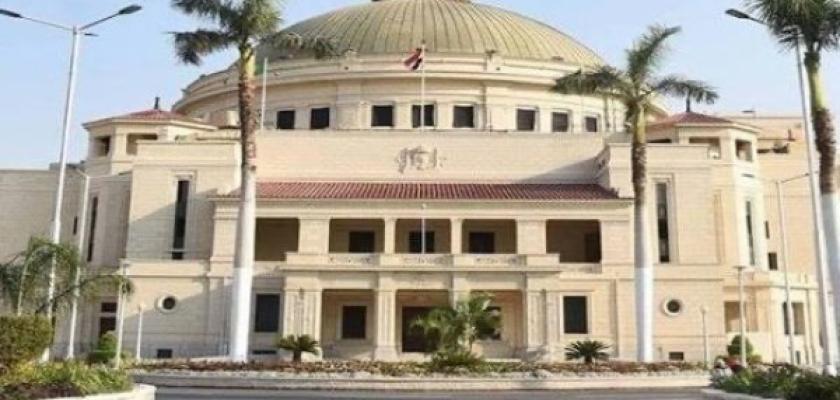 التمريض بـ66 ألف جنيه.. مصروفات جامعة القاهرة الأهلية 2026