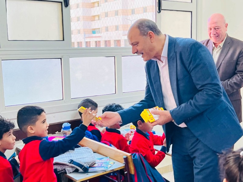 «بشاير الخير ...أهل الخير » الفرحة في عيون طلاب مدارس غرب الإسكندرية