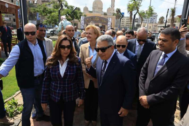 وزيرة التنمية المحلية والبيئة ومحافظ الدقهلية يفتتحان حديقة ”كوكب الشرق” ويتفقدان مرسى الأتوبيس النهري والمسرح الروماني بالمنصورة