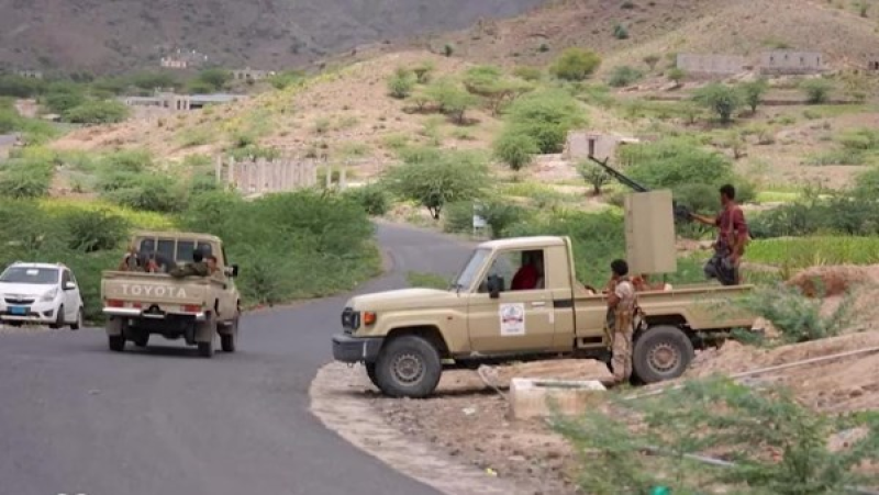القوات الحكومية اليمنية تسقط مسيرة حوثية في جبهة الكدحة غربي تعز