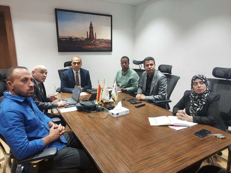 رئيس جهاز تنظيم إدارة المُخلّفات يبحث مع شركة بالقطاع الخاص الاستفادة من الحلول الحديثة لدعم وتطوير المنظومة