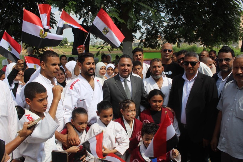 نائب محافظ البحيرة يشهد احتفالية أبو المطامير ويتفقد عددًا من المشروعات الجاري تنفيذها