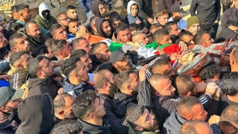 استشهاد فلسطيني وإصابة آخرين في قصف إسرائيلي جنوب غرب غزة