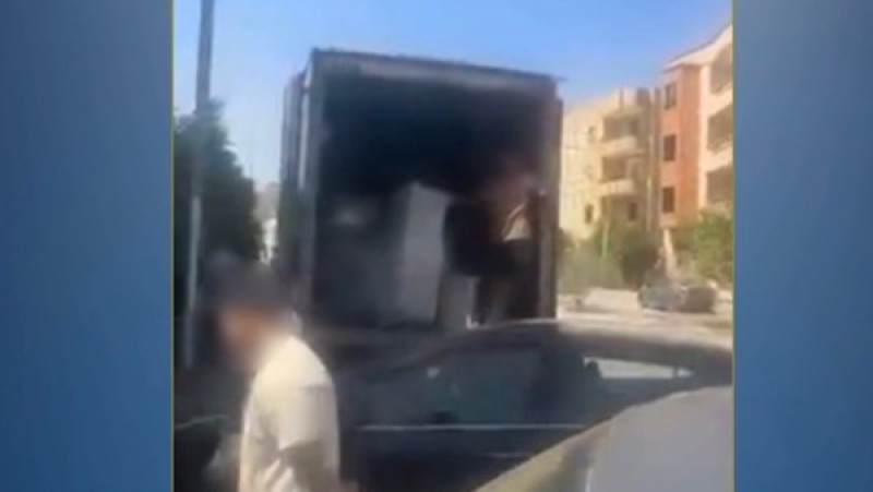 حقيقة فيديو استغاثة مواطن لمنع طرده من شقة سكنية بالعبور