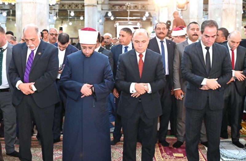 وزير الأوقاف ومحافظ الغربية ورئيس الهيئة الوطنية للإعلام يؤدون صلاة الجمعة احتفالًا بالعيد القومي الـ228