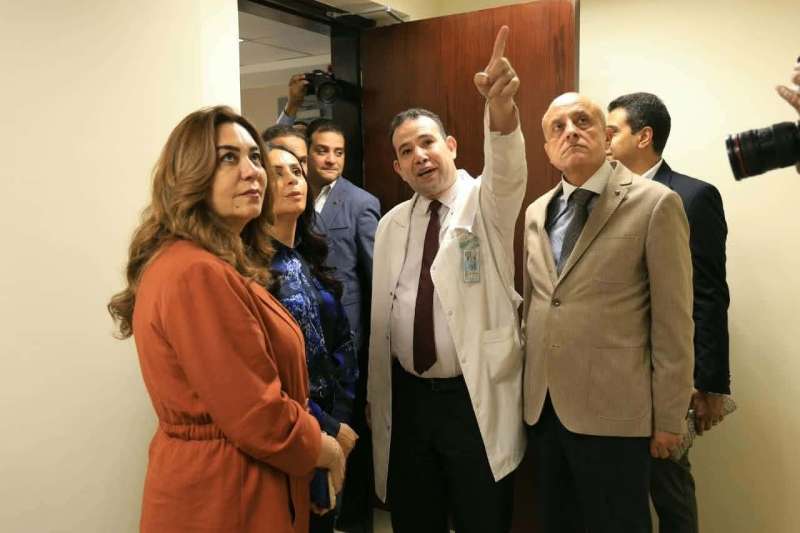 وزيرتا التنمية المحلية والبيئة و التضامن الاجتماعي تفتتحان وحدة جهاز السيكلوترون بمستشفيات شفاء الأورمان بالأقصر