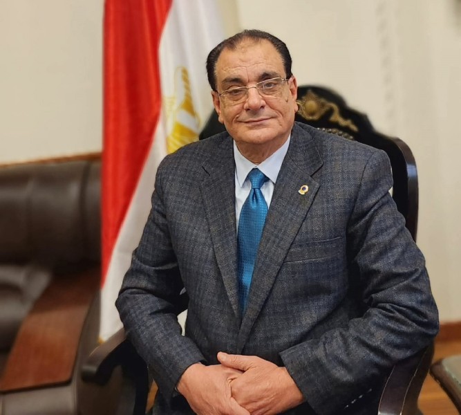 المستشار راغب عشيبة 