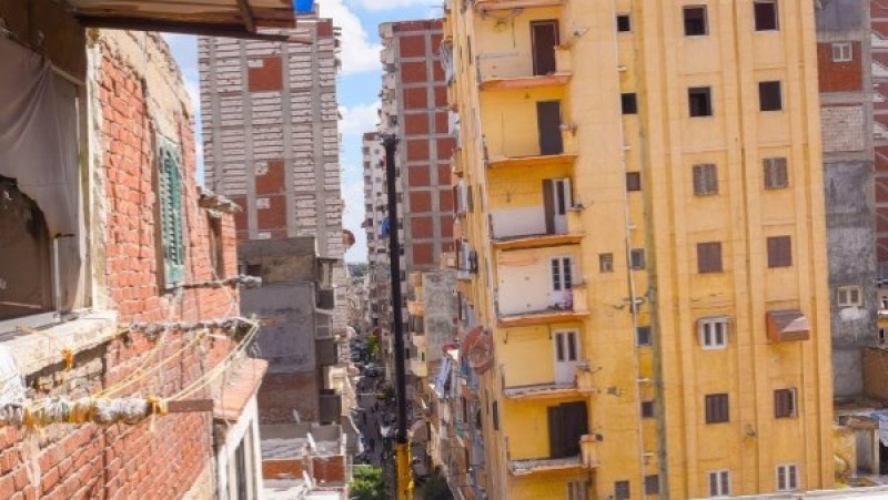 إجراءات عاجلة من محافظة الإسكندرية لإنقاذ سكان العقار المائل بلامبروزو