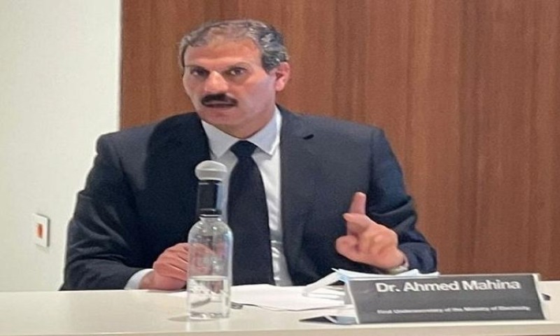 الدكتور أحمد مهينة رئيسا للشركة القابضة لكهرباء مصر