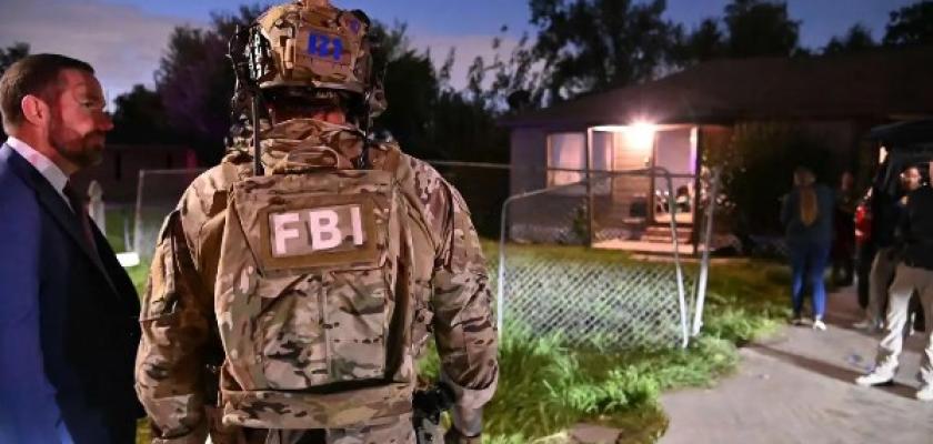 FBI يحبط هجوما مسلحا في أكبر مركز تسوق في أمريكا