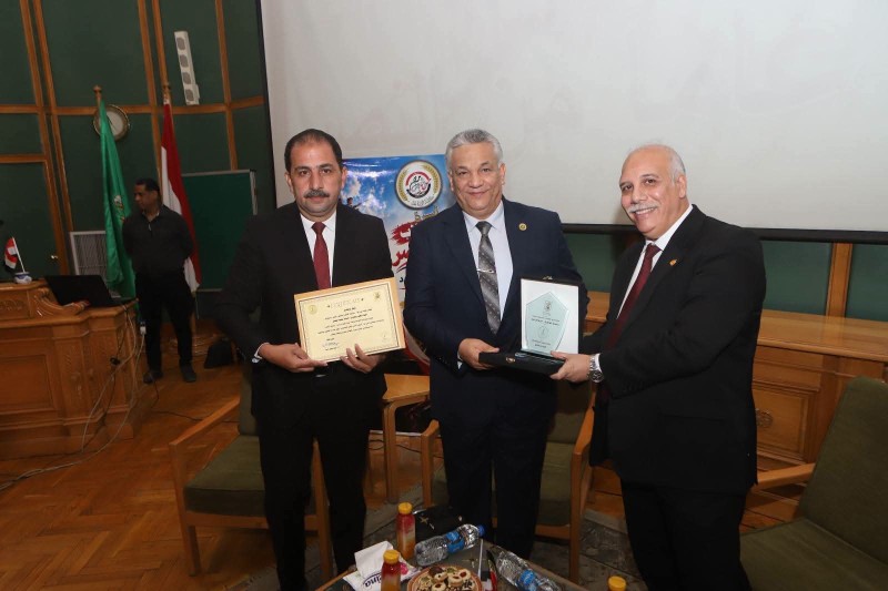 زراعة القاهرة تنظم ندوة «ماذا بعد 53 عامًا من نصر أكتوبر؟» لتعزيز الوعي الوطني لدى الطلاب