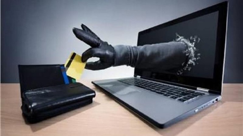 الإفتاء تحذر من الجرائم المعلوماتية.. وتؤكد: سرقة الأموال البنكية من صور الكسب المذموم
