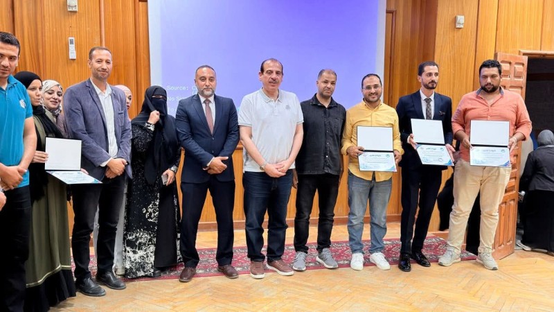 نائب وزير الصحة يكرم الدكتور ”هلال عمر  ومدير وحدة الطويل والسكاسكة” ويشيد بجهود إدارة العريش الصحية  ونجاح وحدات الاعتماد