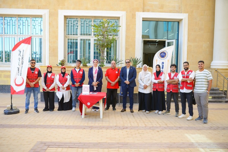جامعة المنصورة الأهلية تستضيف الهلال الأحمر المصري ضمن حملة Red Week لتعزيز ثقافة التطوع والمسؤولية المجتمعية