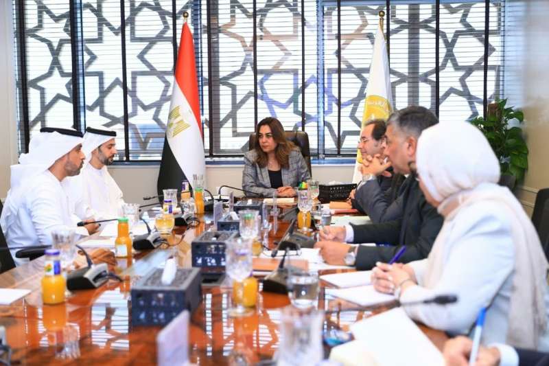 وزيرة التنمية المحلية والبيئة تبحث مع ”الصندوق الدولي للحبارى” للإمارات دعم محمية العميد وتنوعها البيولوجي